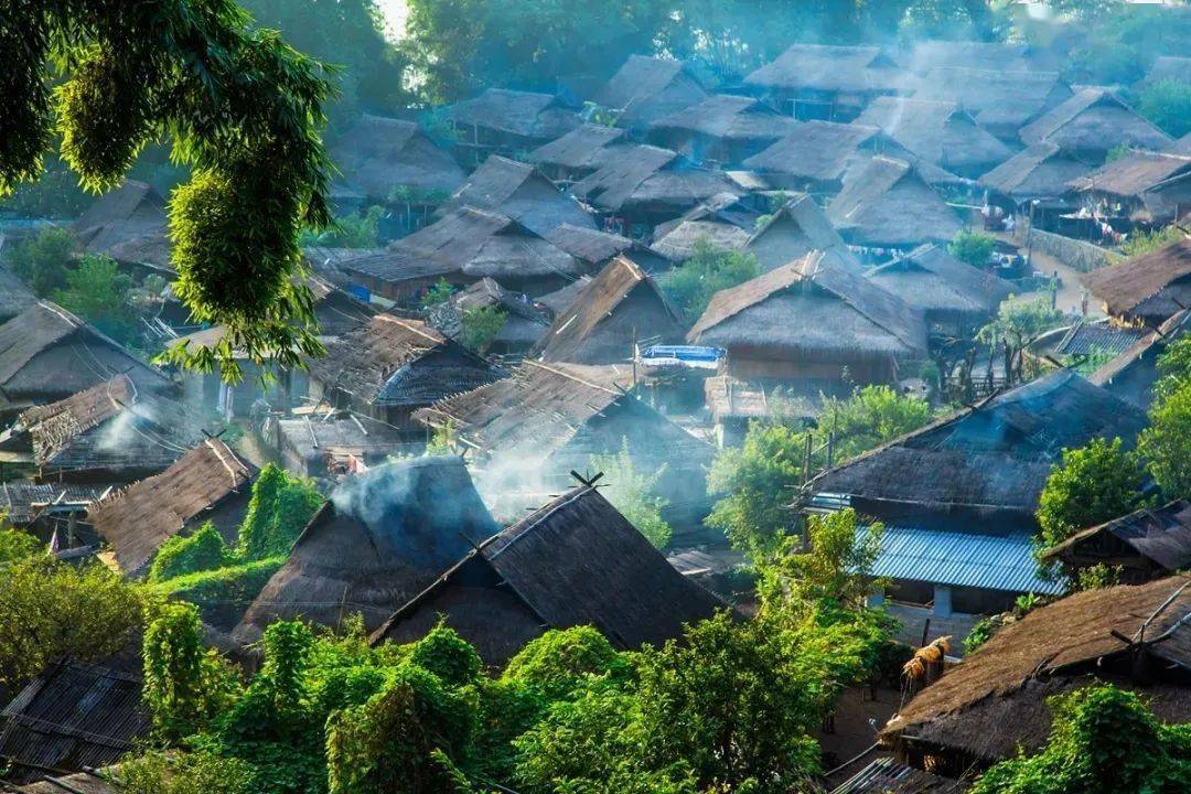 【分享】中國傳統(tǒng)建筑風(fēng)格八大派系之：竹樓，西南民居的前世今生