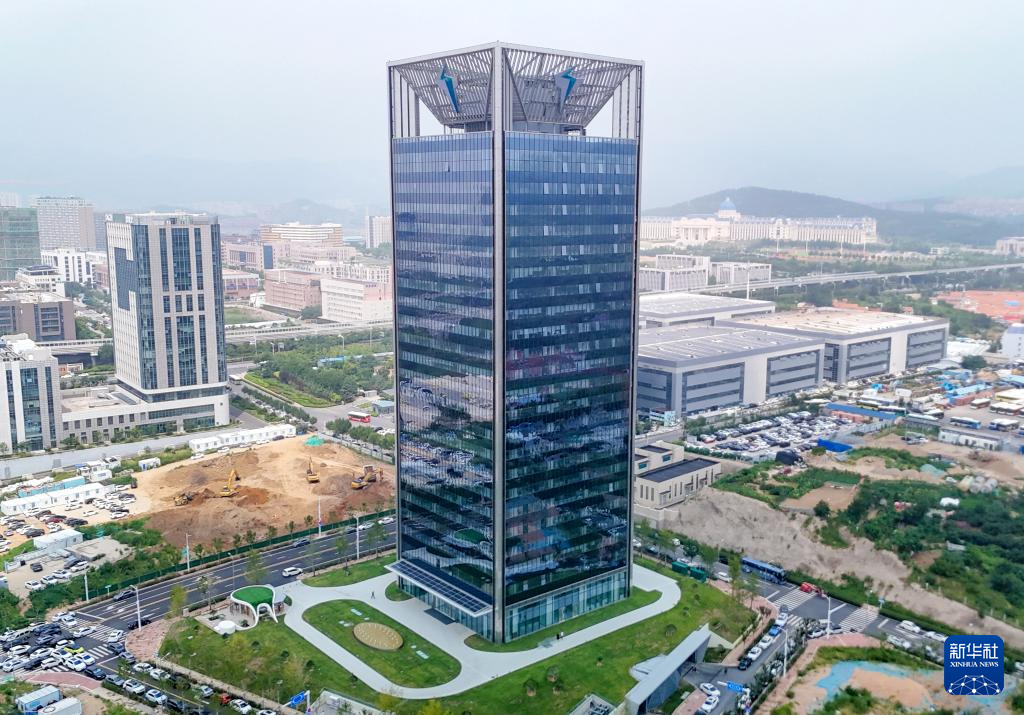 全球首座“超階零碳建筑”投用，配有新能源汽車反向供電裝置！