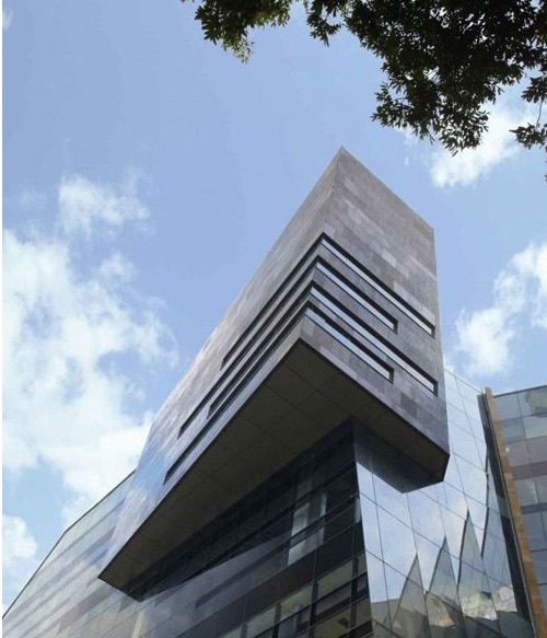 印尼大學(xué)中央圖書館 印尼大學(xué)中央圖書館