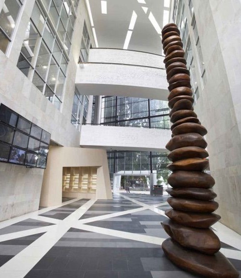 印尼大學(xué)中央圖書館 印尼大學(xué)中央圖書館