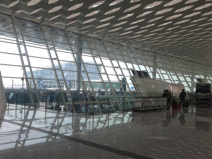 【原創(chuàng)】深圳寶安T3國(guó)際航站樓觀后感1