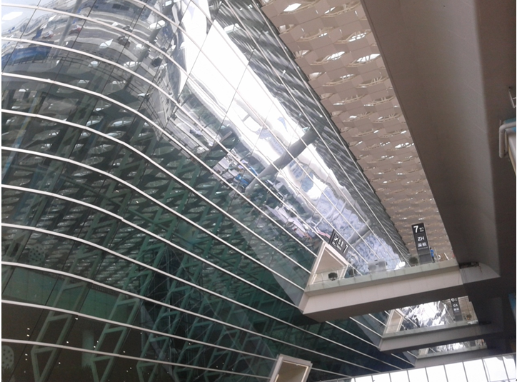 【原創(chuàng)】深圳寶安T3國(guó)際航站樓觀后感1