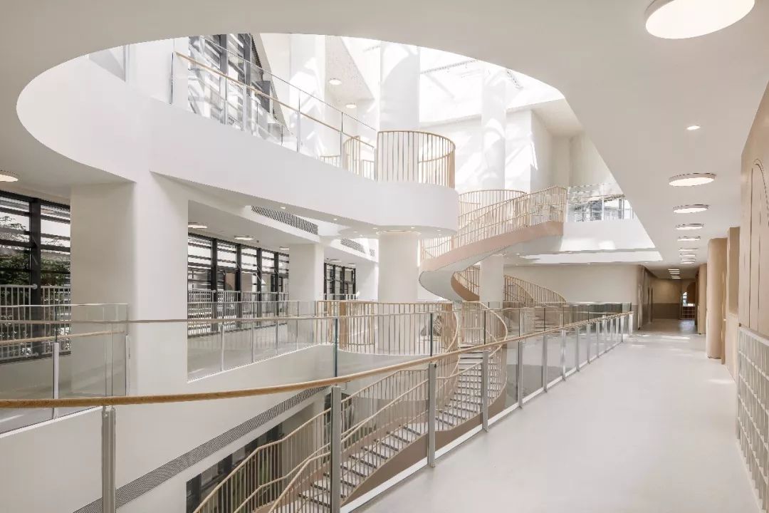 中國夫婦賣掉豪宅，只為創(chuàng)辦一所讓世界記住的幼兒園！