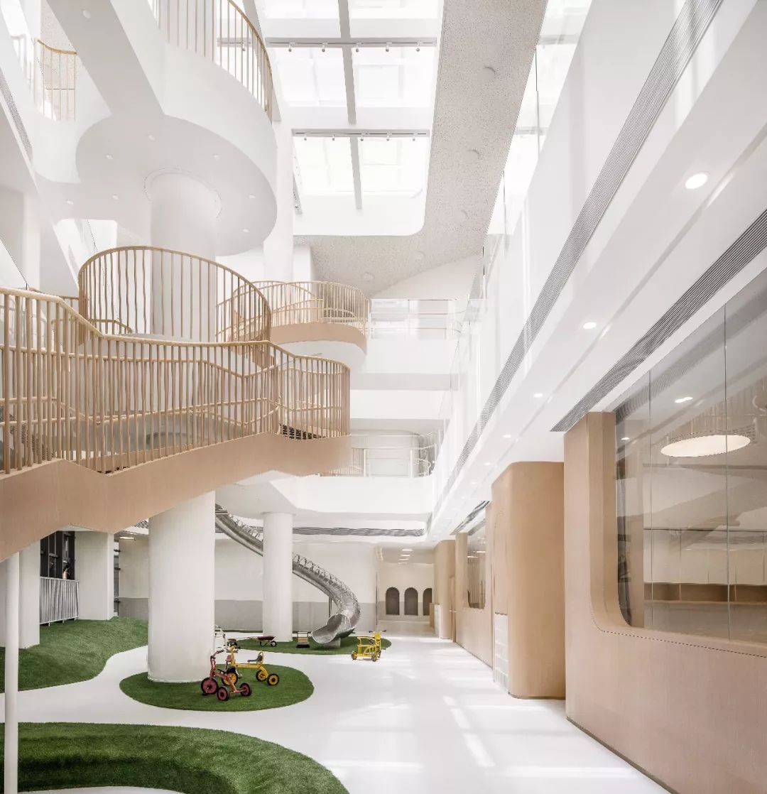 中國夫婦賣掉豪宅，只為創(chuàng)辦一所讓世界記住的幼兒園！