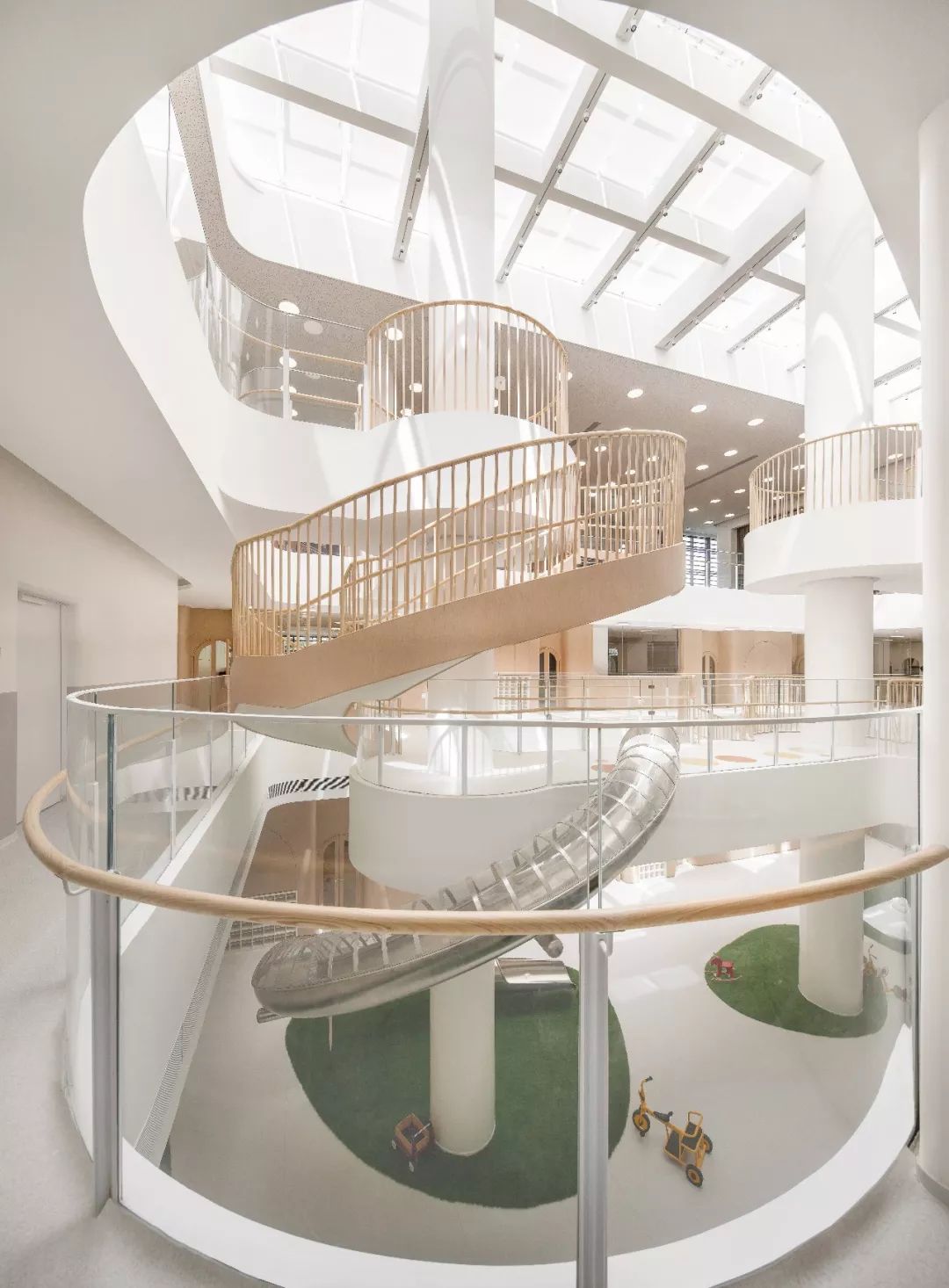 中國夫婦賣掉豪宅，只為創(chuàng)辦一所讓世界記住的幼兒園！